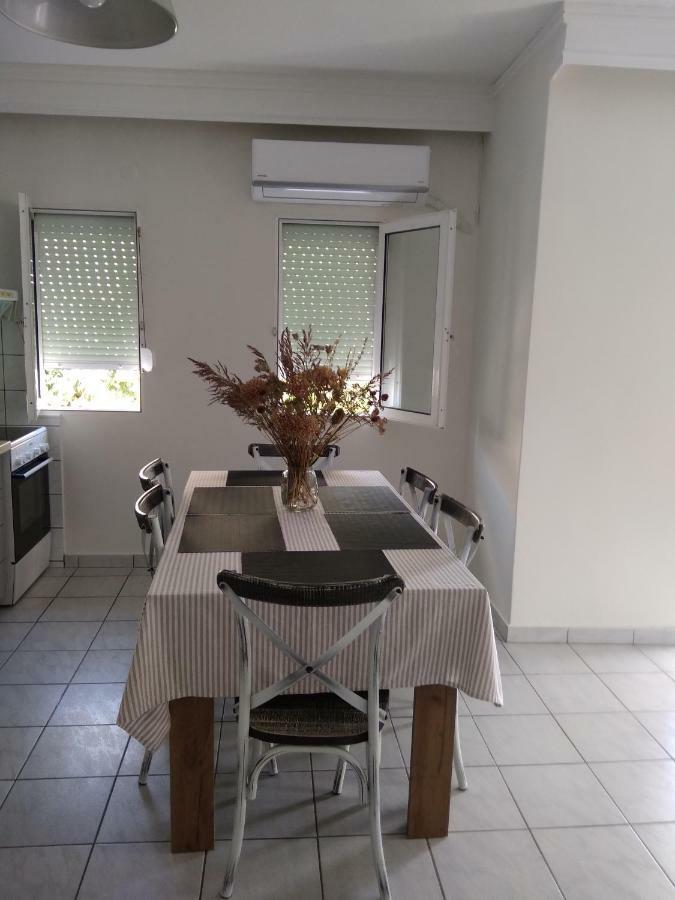 Gorginas Home เนอาเปรามอส ภายนอก รูปภาพ